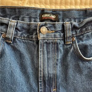 Kirkland MENS Signature Relaxed Fit Denim Jeans size 34 x 30